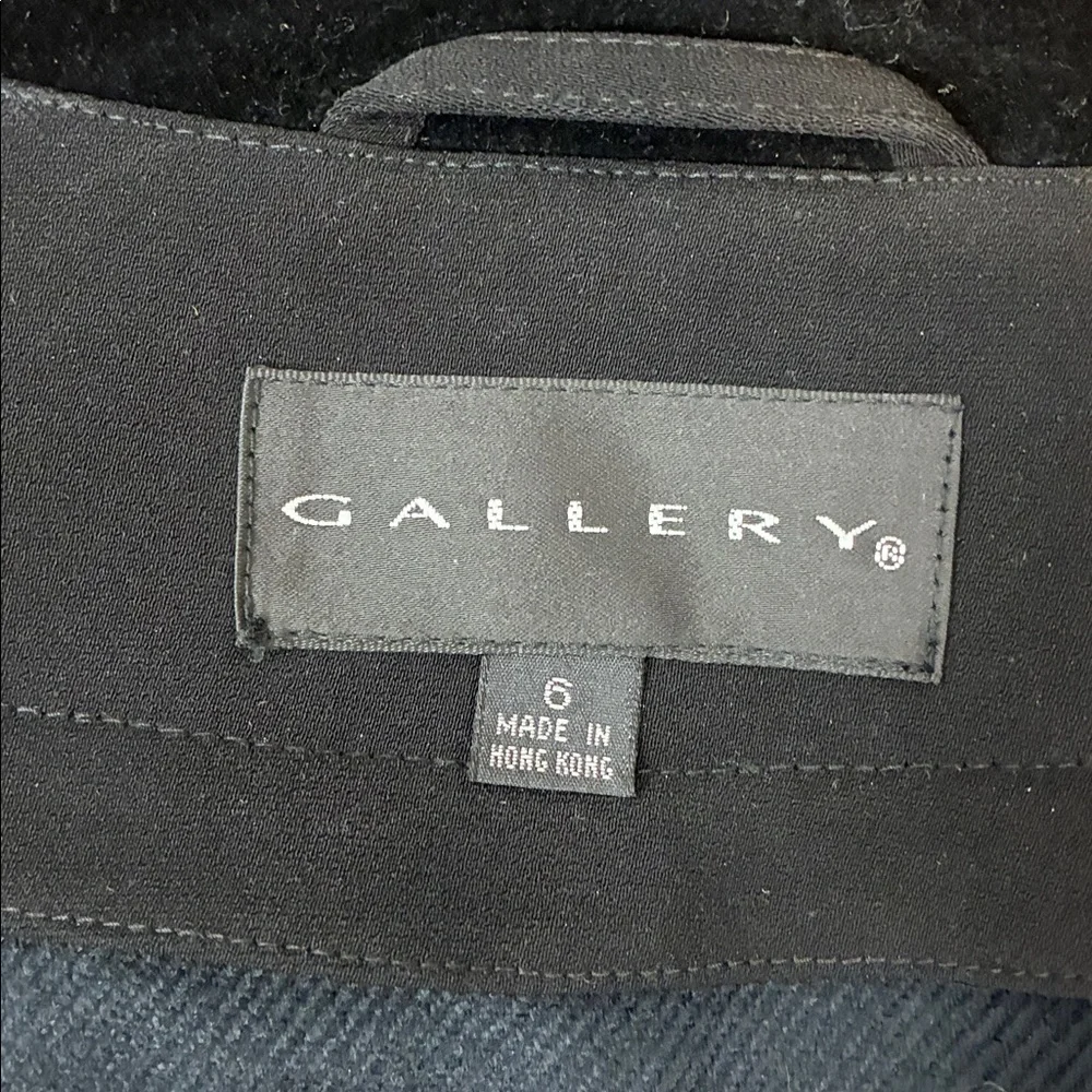 Gallery Long Lined Black Coat Velvet Collar Button Up Size 6 - Picture 7 of 11